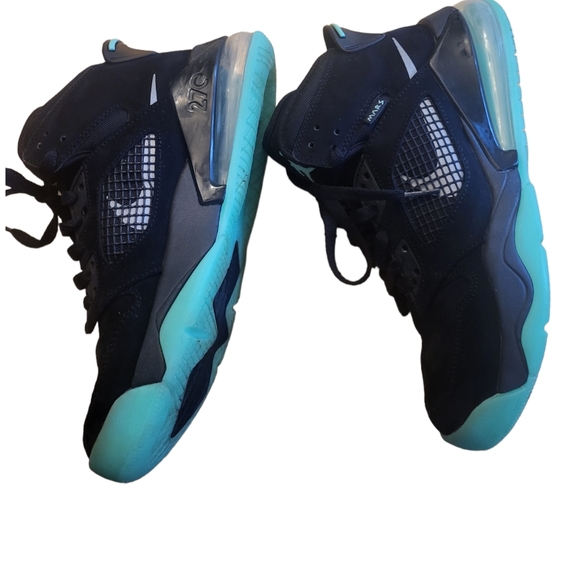 Jordan Mars 270 sneakers size 6.5 GUC - Picture 3 of 7